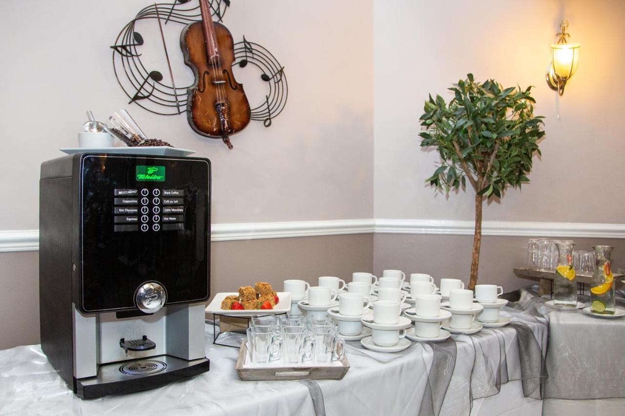 טלפורד Hadley Park House Hotel מראה חיצוני תמונה